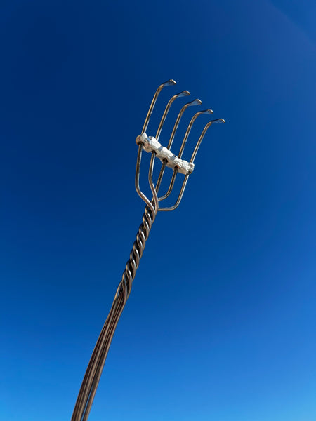 Heavy Duty Silver Fingers back scratcher is tough and long, yet bendable to fit your back