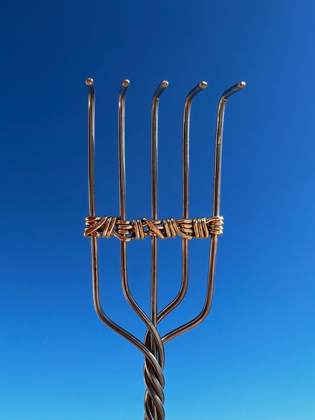 Brass Knuckles stainless steel back scratcher with long handle and bras