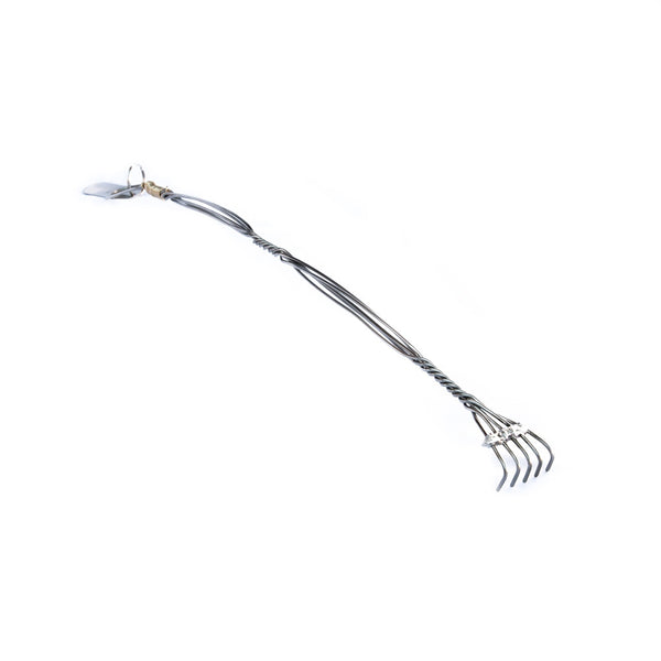 Full view of 21" Silver Fingers back scratcher. No need to be extendable or telescoping, and it won't break